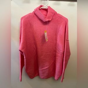 Vince Camuto Sweater
